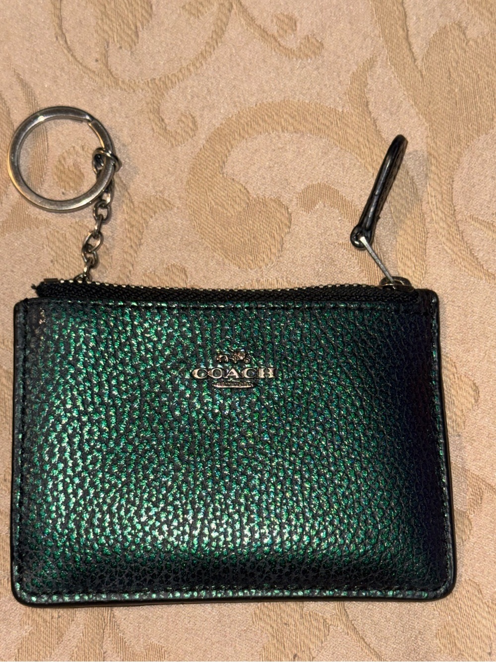Coach Iridescent Green Pebbled Leather Zip Card Case Key Ring